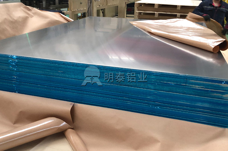廣東電池托盤用鋁合金板帶規(guī)格有哪些？具體價(jià)格多少